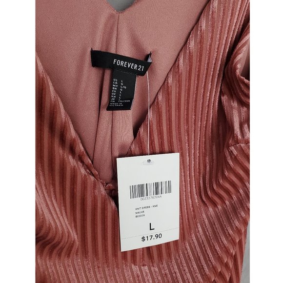 Rose Striped Velvet Bodycon Midi Dress from Forever 21 - Picture 5 of 11